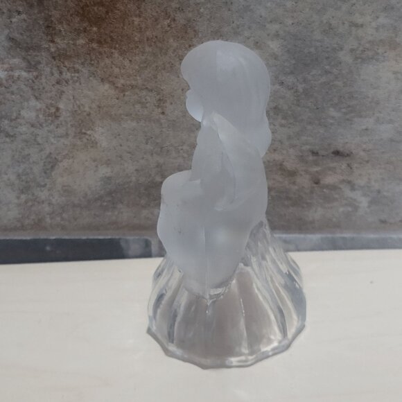 Vintage Lead Crystal Angel Bell Frosted Clear Glass - Picture 6 of 10